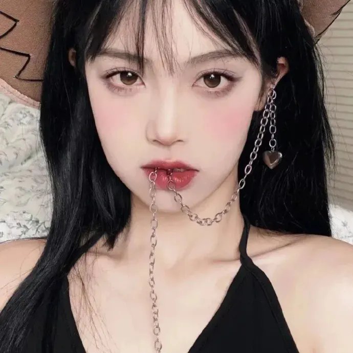 鲨胆小英雄